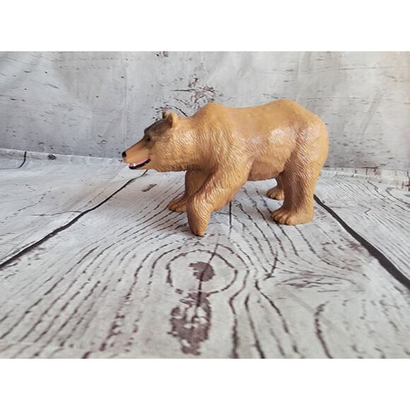 Brown Bear Wild Animal Educational Toy Figure Plastic Terra by Battat - Picture 5 of 7
